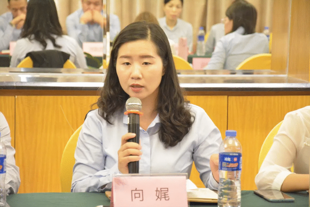 傲馬集團(向(xiàng)娓)發(fā)言 傲馬集團(向(xiàng)娓)發(fā)言